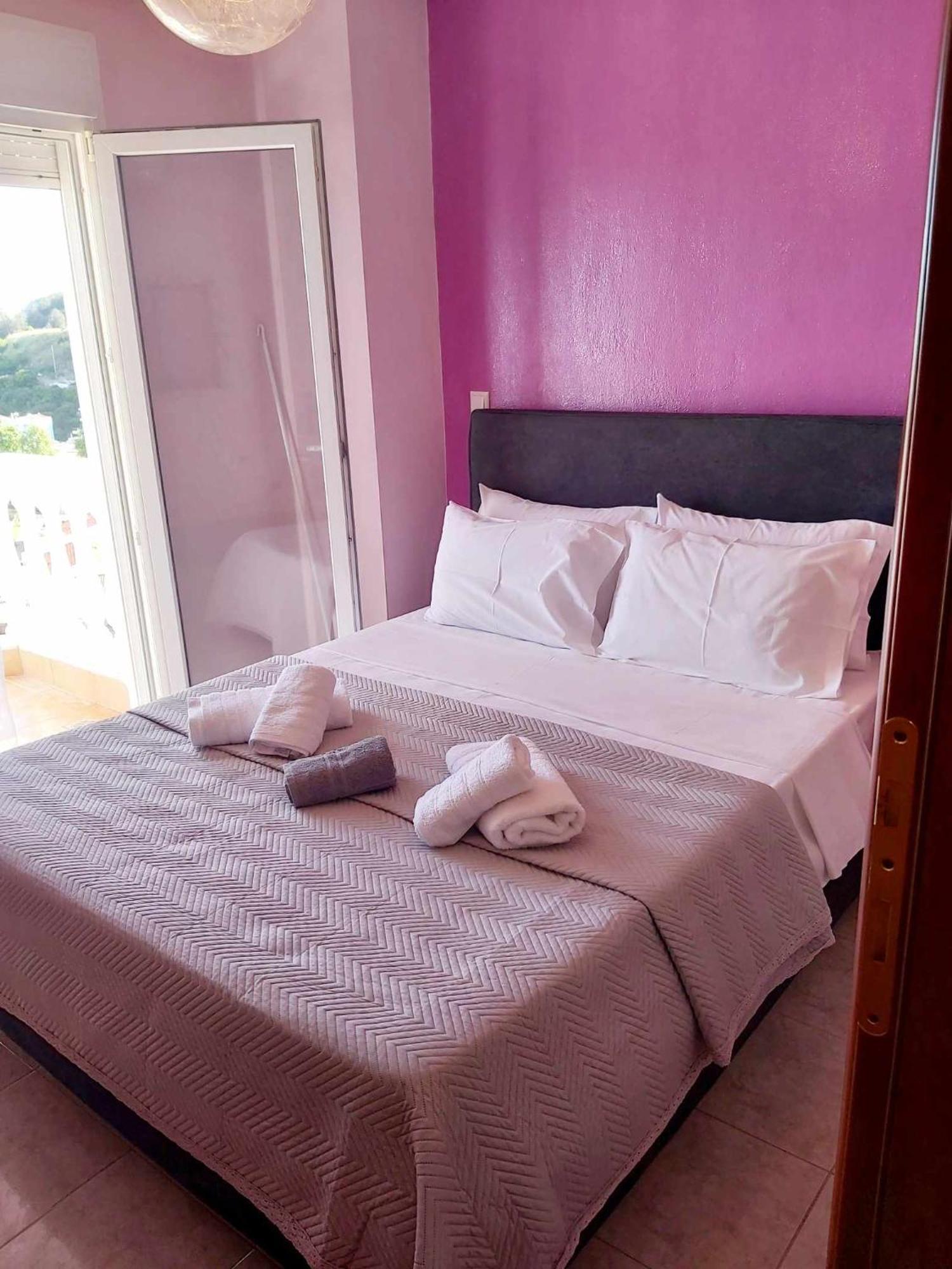 Apartament Upon The Hill Néa Péramos Zewnętrze zdjęcie