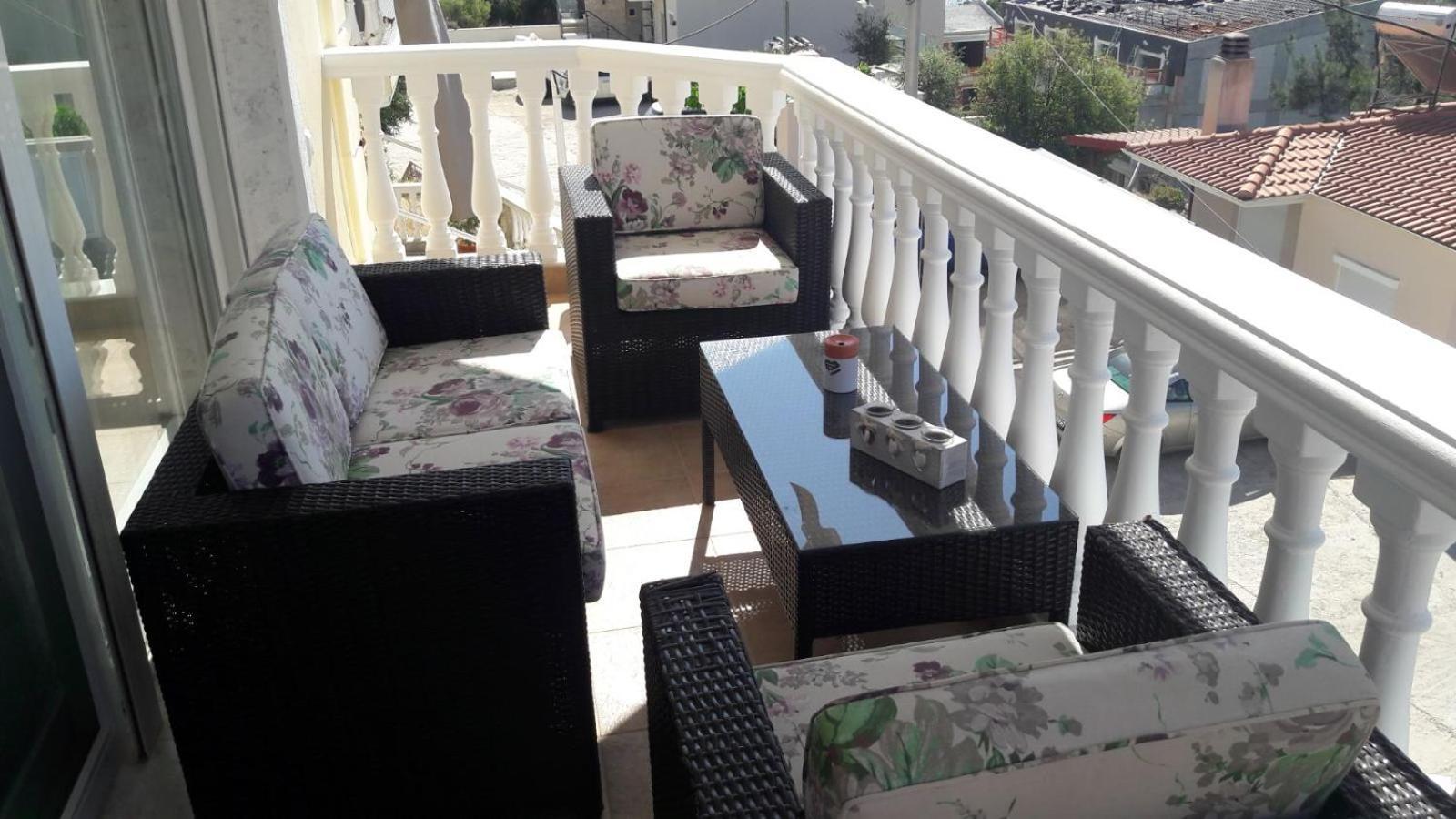 Apartament Upon The Hill Néa Péramos Zewnętrze zdjęcie